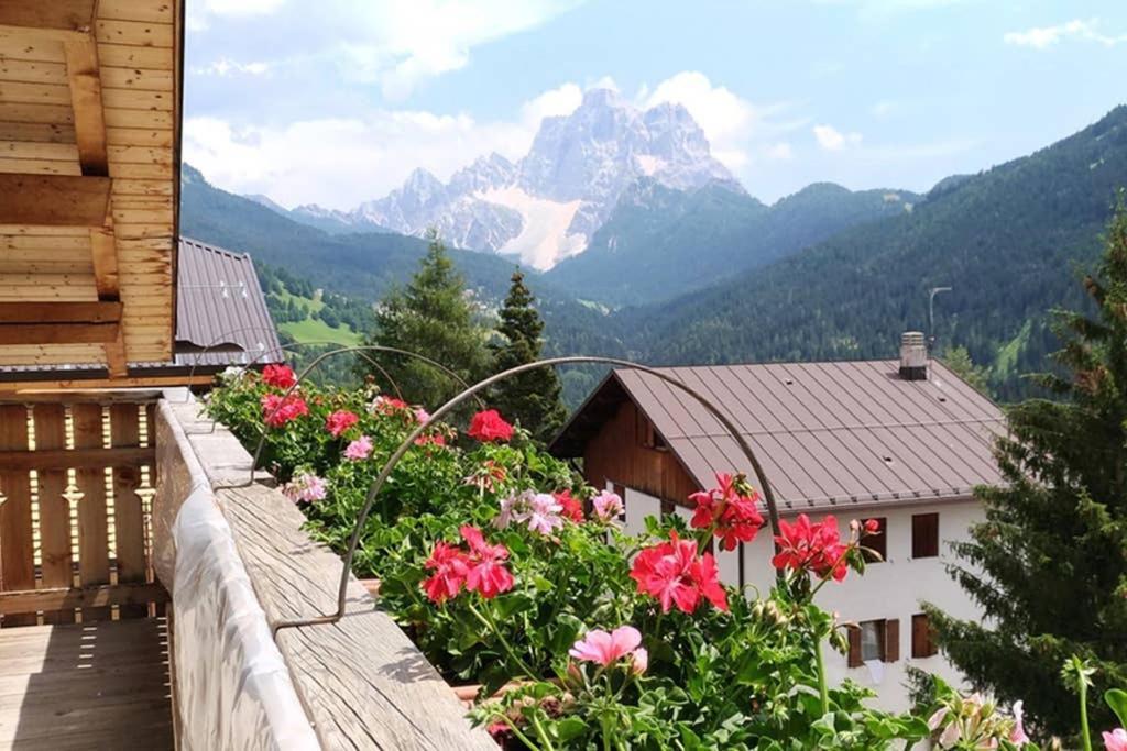 Ferienwohnung La Majon Colle Santa Lucia Exterior foto